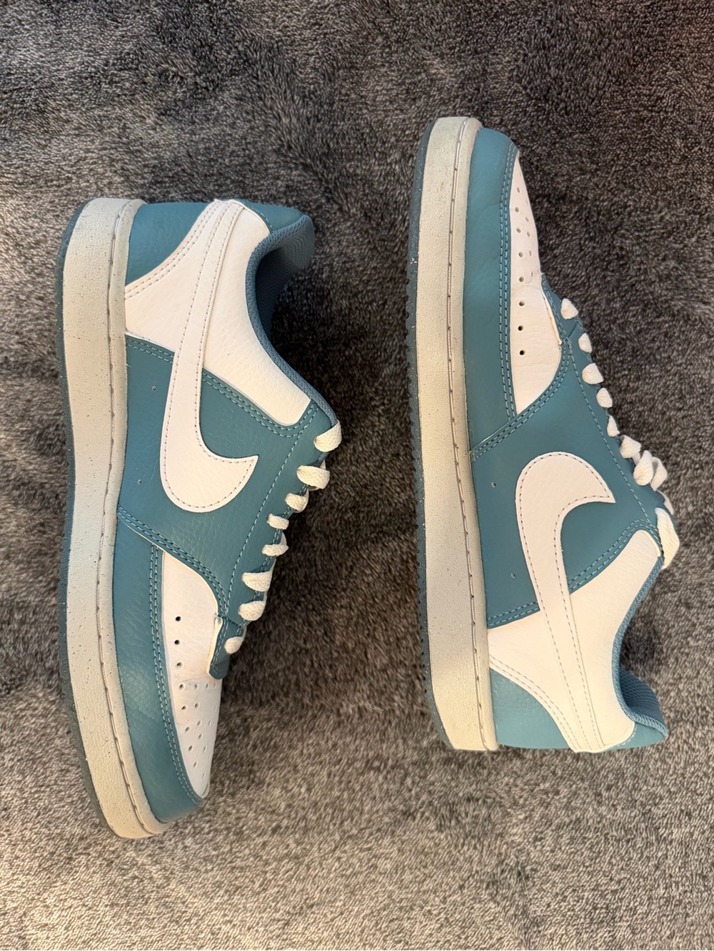 Nike Women’s Low-Top Sneakers in White and Teal Blue